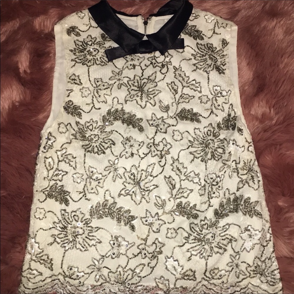 Alice + Olivia beaded top Size 4 Small